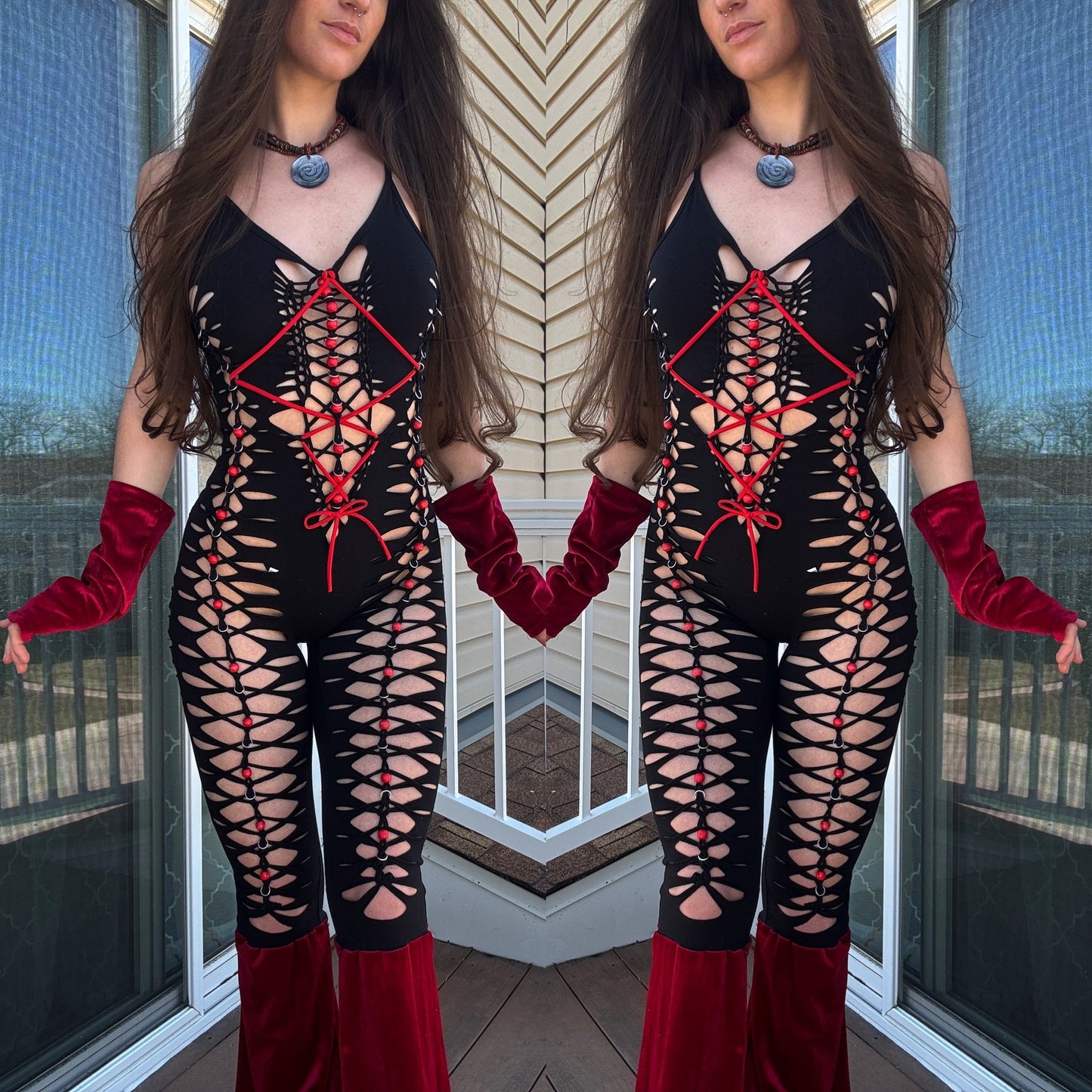 BLACK WIDOW - FLARE JUMPSUIT