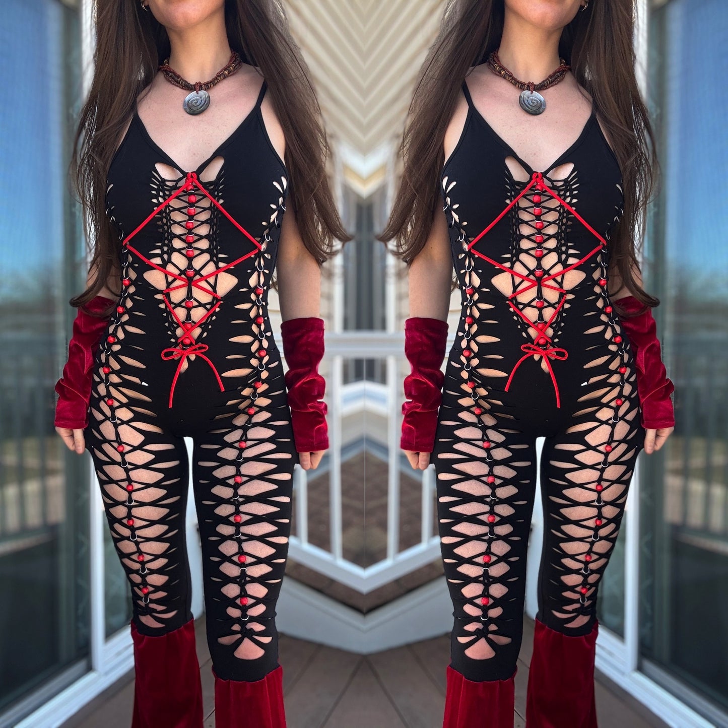 BLACK WIDOW - FLARE JUMPSUIT