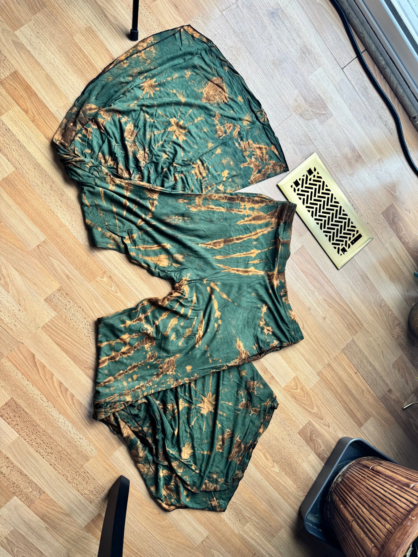 TIE DYE HIPPIE PANTS W/ POCKETS