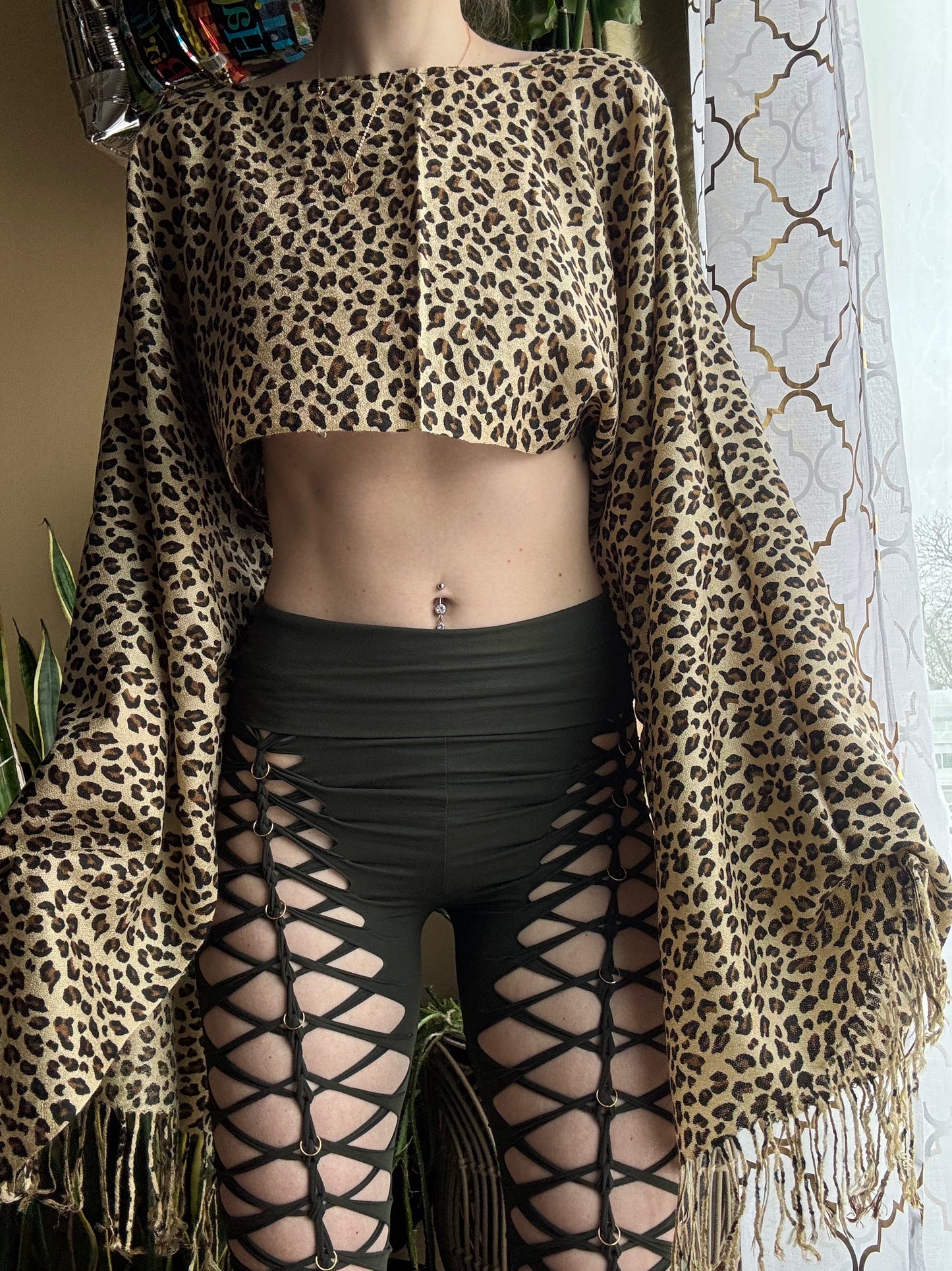 CHEETAH PRINT REWORKED PASHMINA TOP