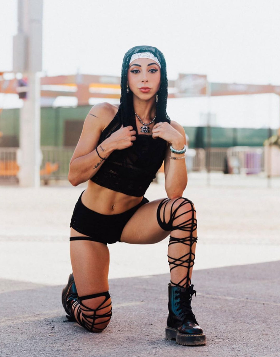 BLACK KNEE HIGH / THIGH HIGH SOCKSS