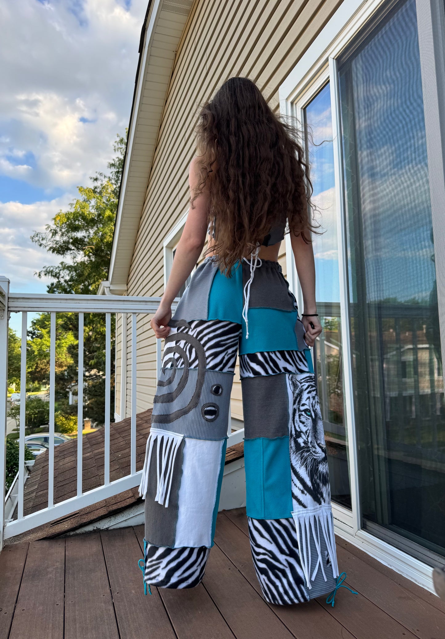 SNOW KITTY PATCHWORK PANTS SET - 2 piece fringe snow tiger set