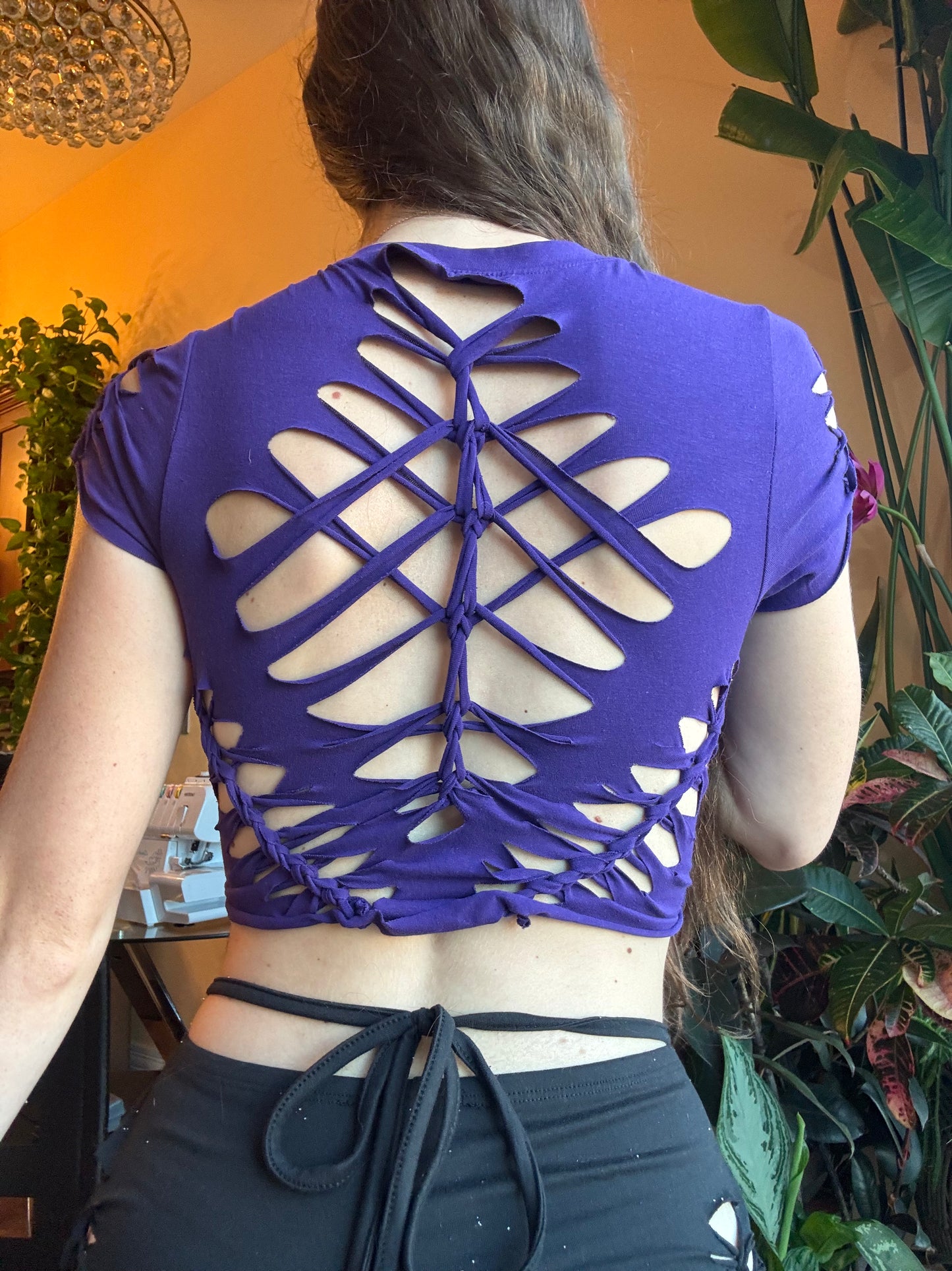 DARK PURPLE BRAIDED CROPPED TEE