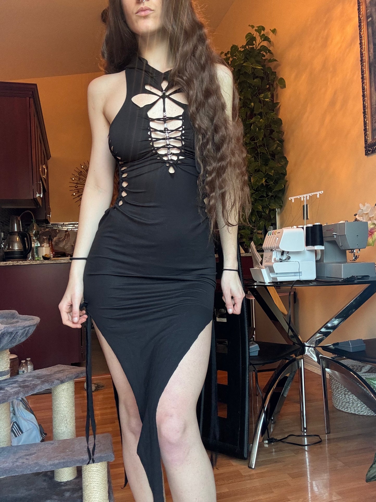 BLACK HOODED BRAIDED DRESS