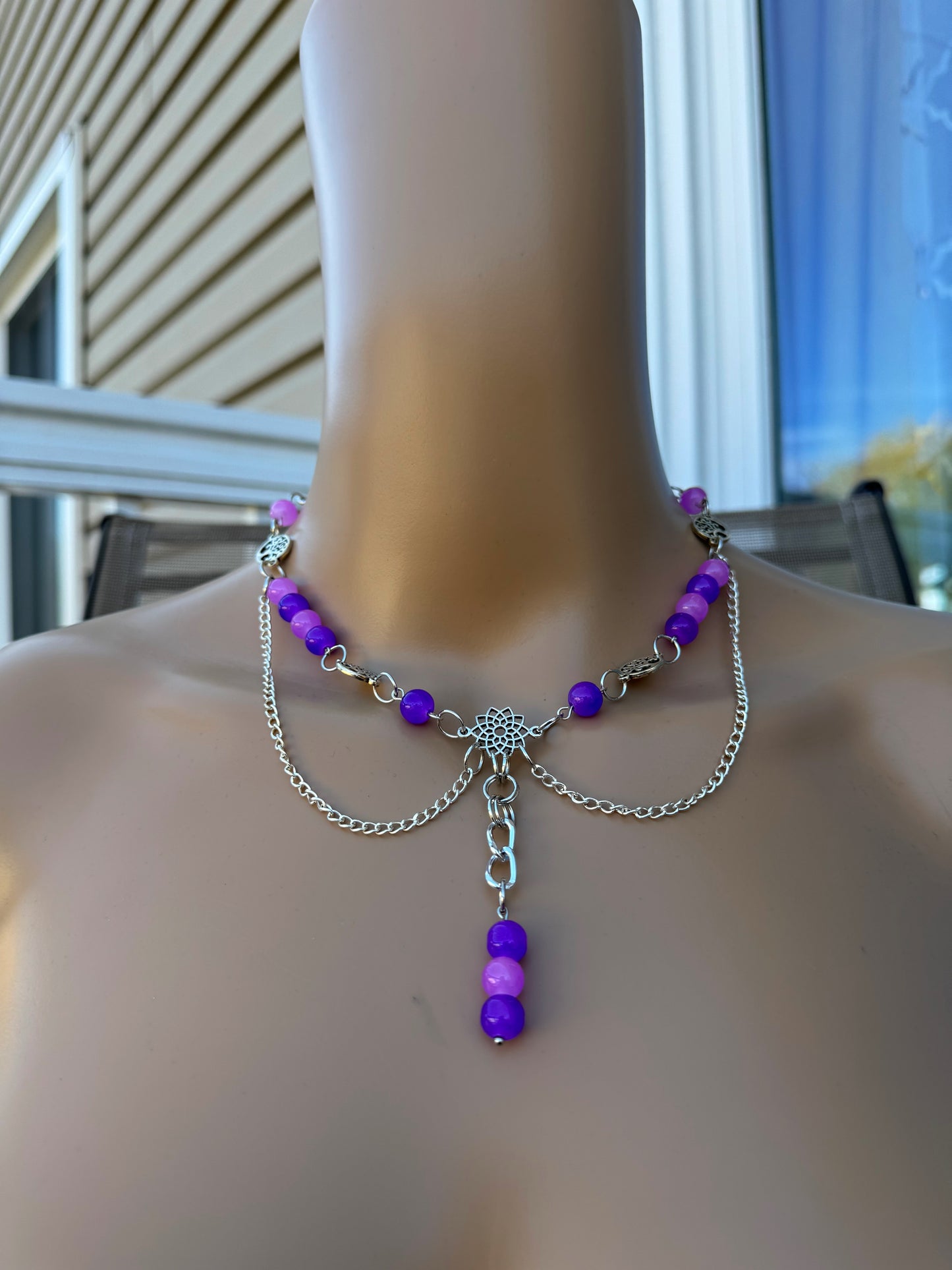 PURPLE MANDALA NECKLACE
