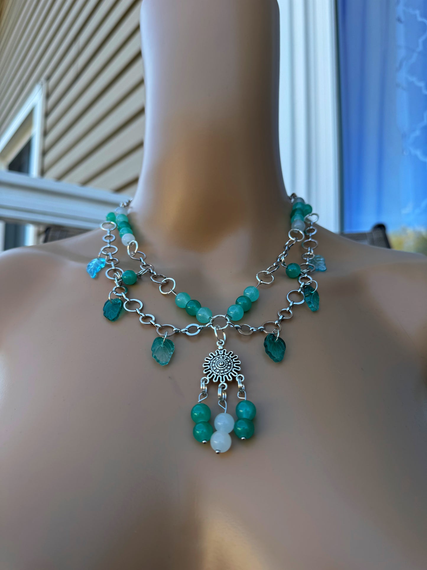CHANDELIER NECKLACE