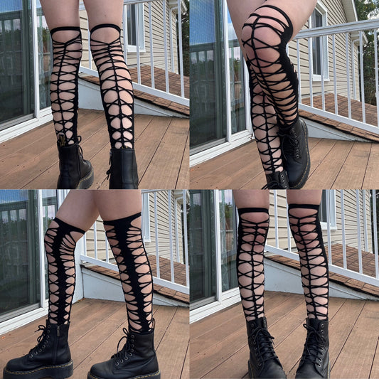 BLACK KNEE HIGH / THIGH HIGH SOCKIES