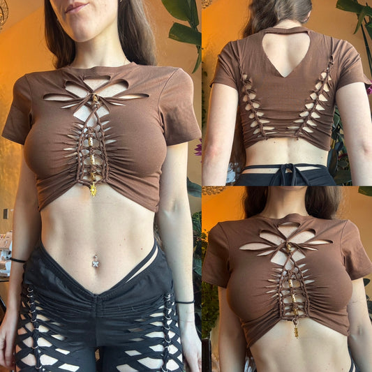 BROWN BRAIDED CROPPED BABY TEE