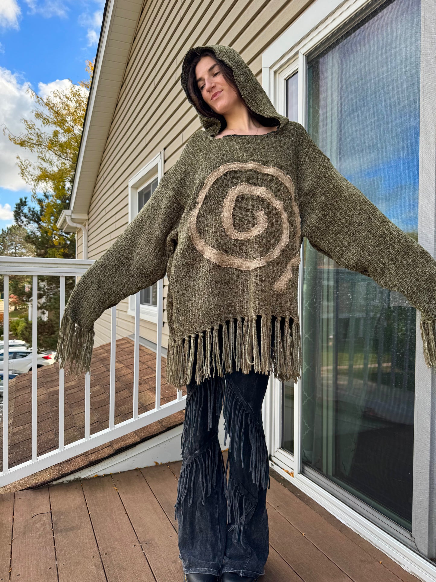 GREEN KNITTED UPCYCLED SWIRL HOODIE