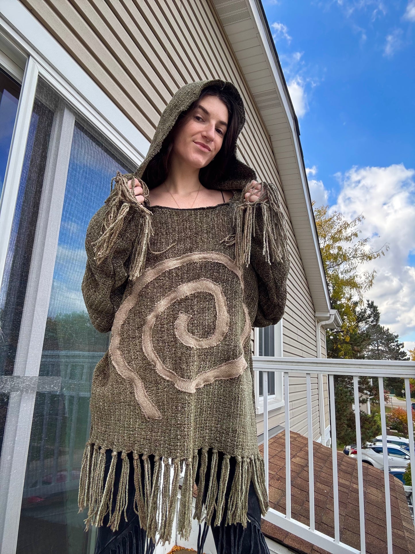 GREEN KNITTED UPCYCLED SWIRL HOODIE