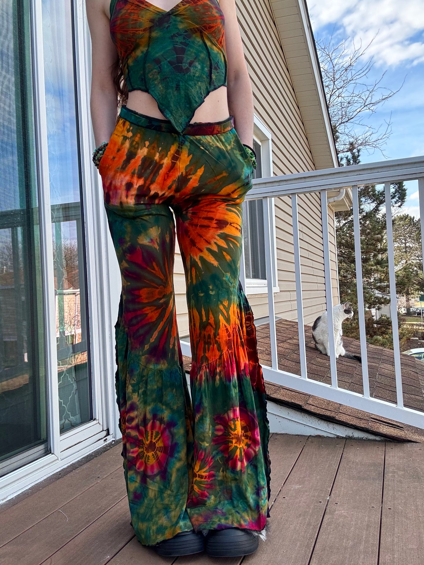 TIE DYE HIPPIE PANTS W/ POCKETS