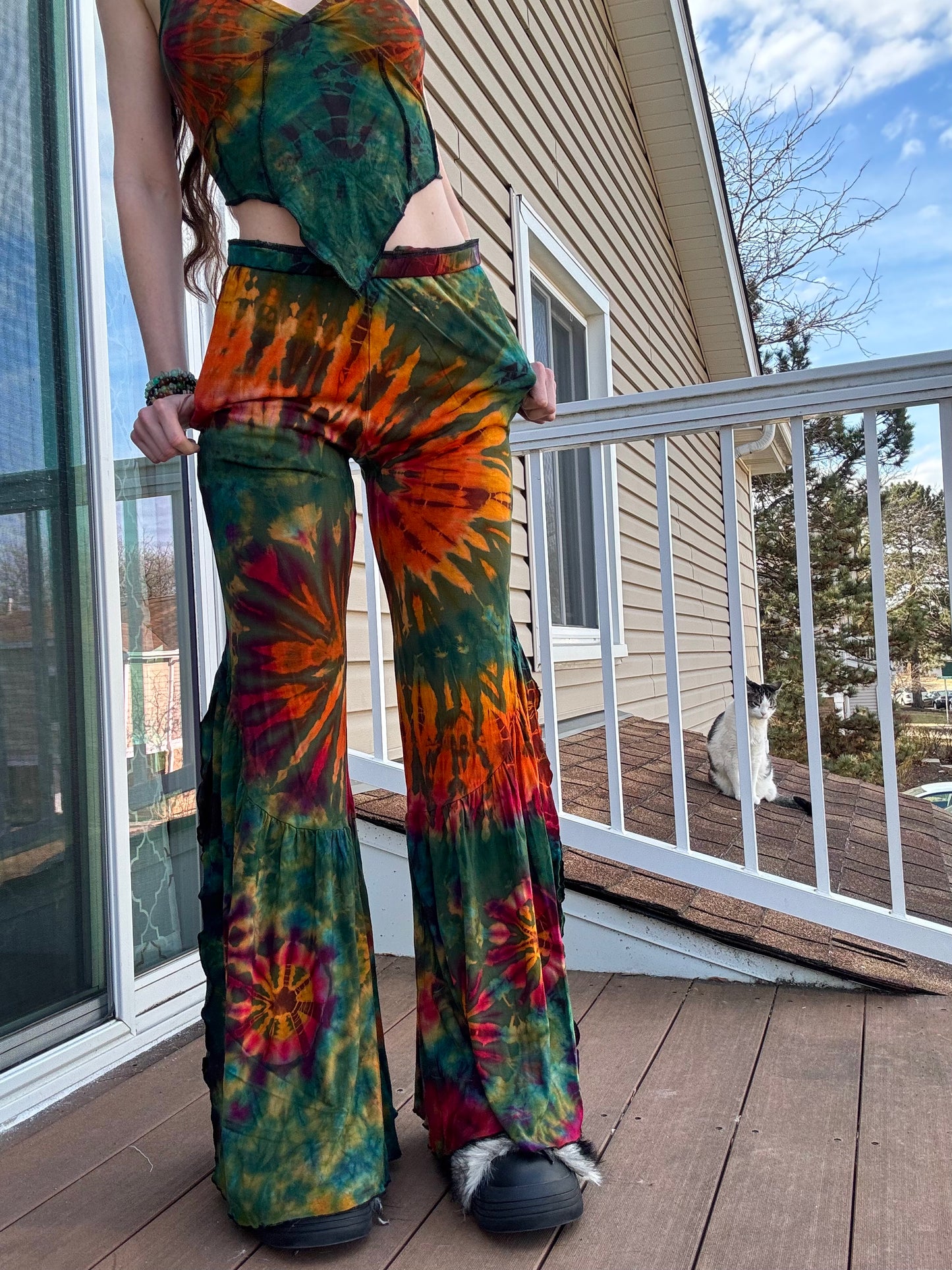 TIE DYE HIPPIE PANTS W/ POCKETS