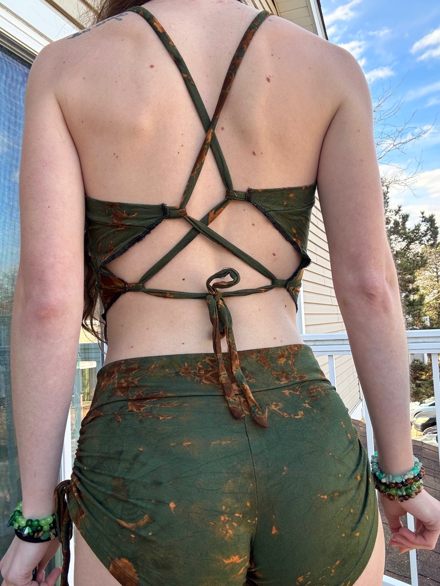 TRIANGLE FLOWY TIE DYE TOP