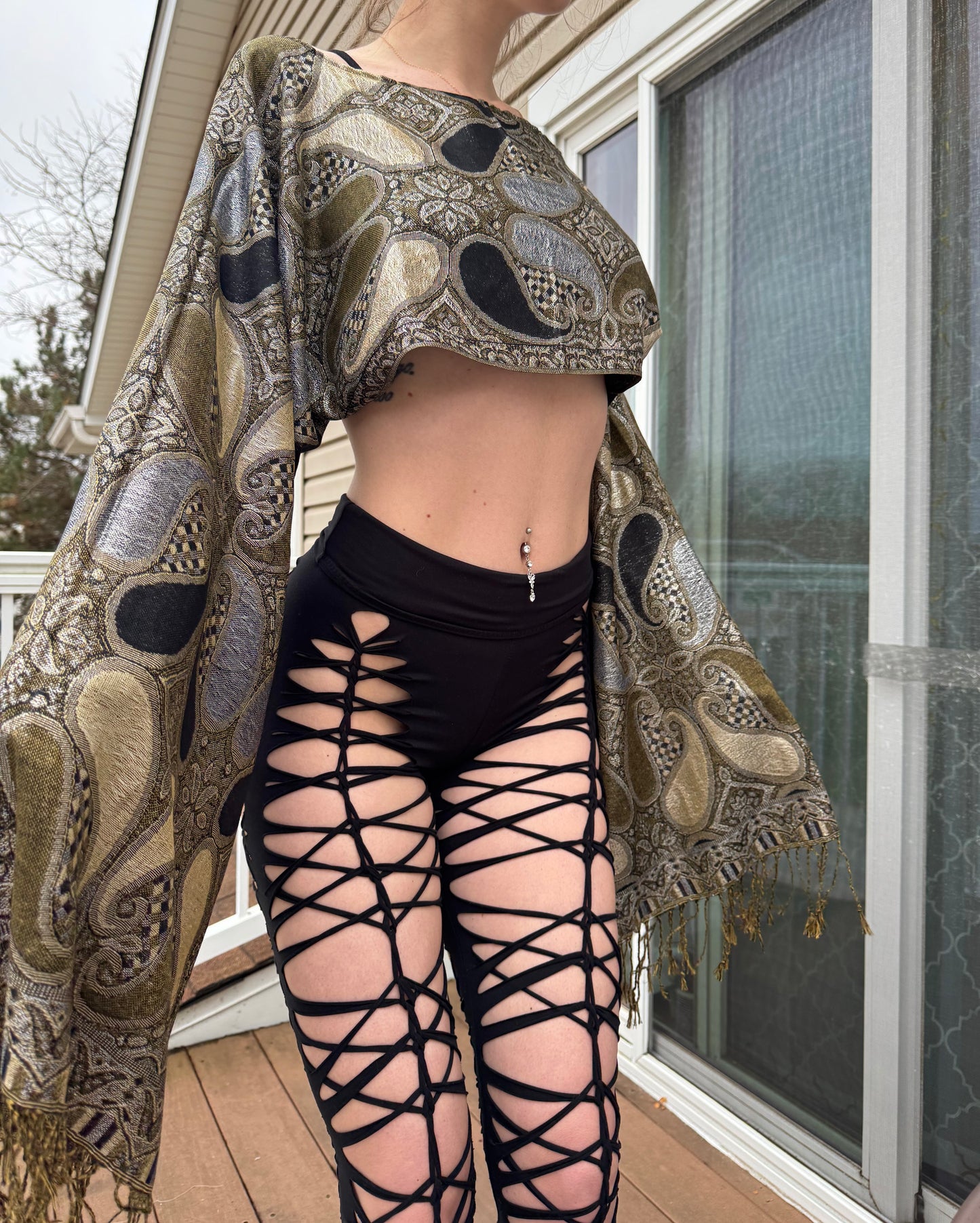 NEUTRAL PASHMINA TOP