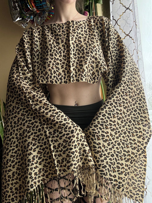 CHEETAH PRINT REWORKED PASHMINA TOP