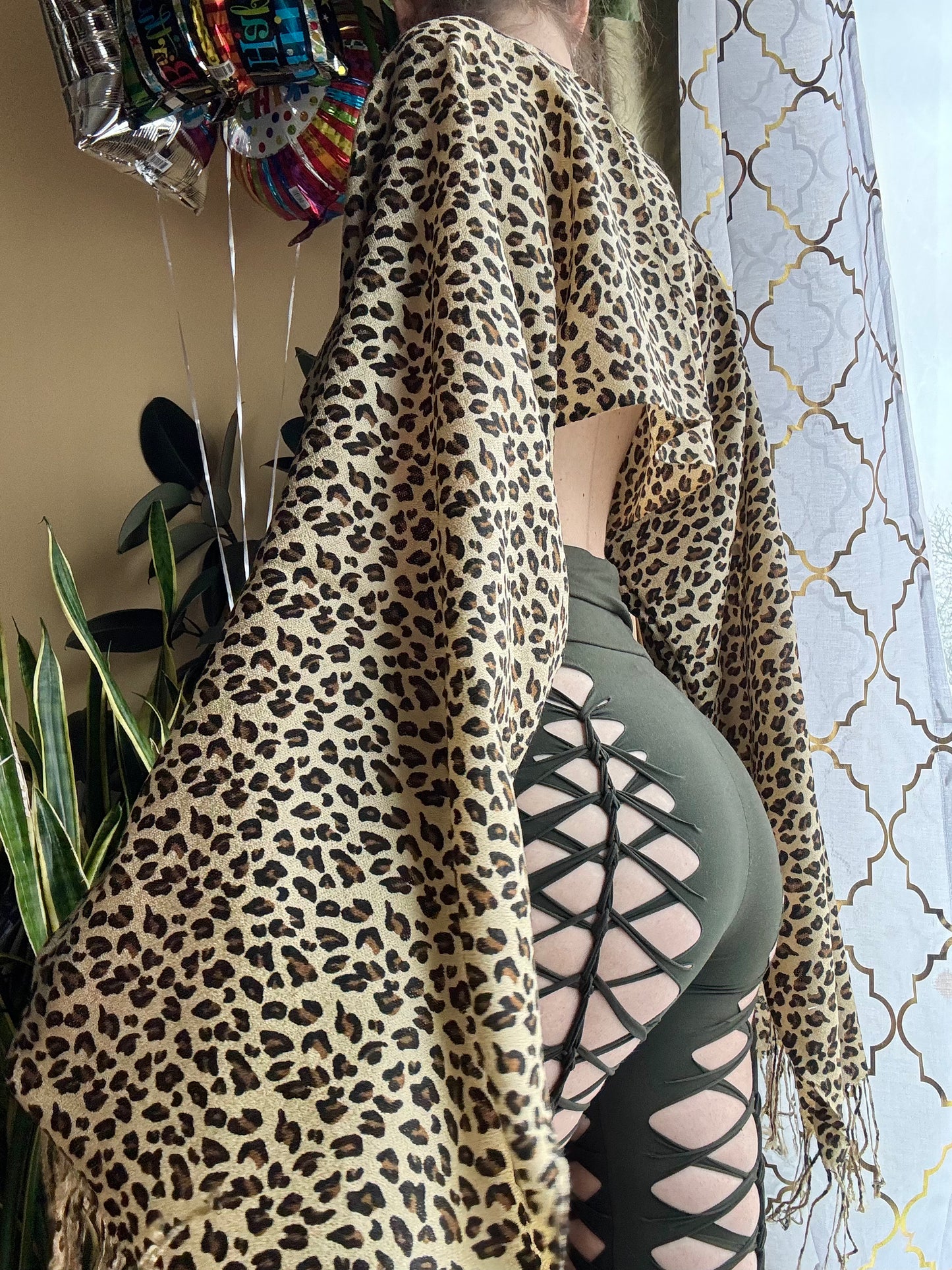 CHEETAH PRINT REWORKED PASHMINA TOP