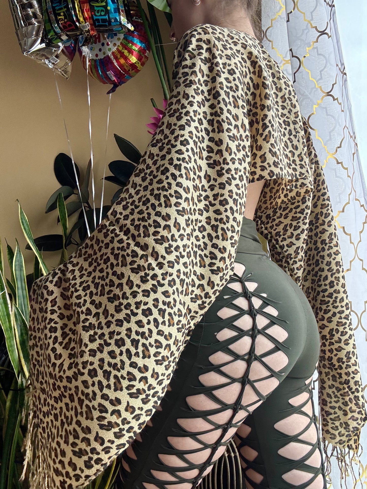 CHEETAH PRINT REWORKED PASHMINA TOP