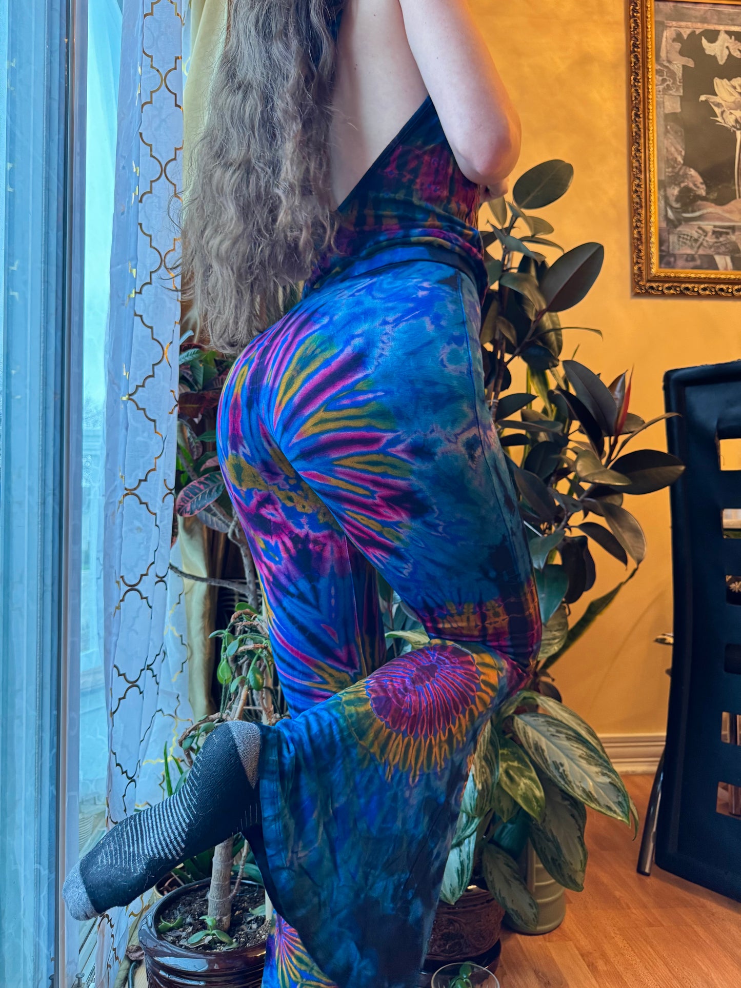 TIE DYE STRETCHY FLARE PANTS