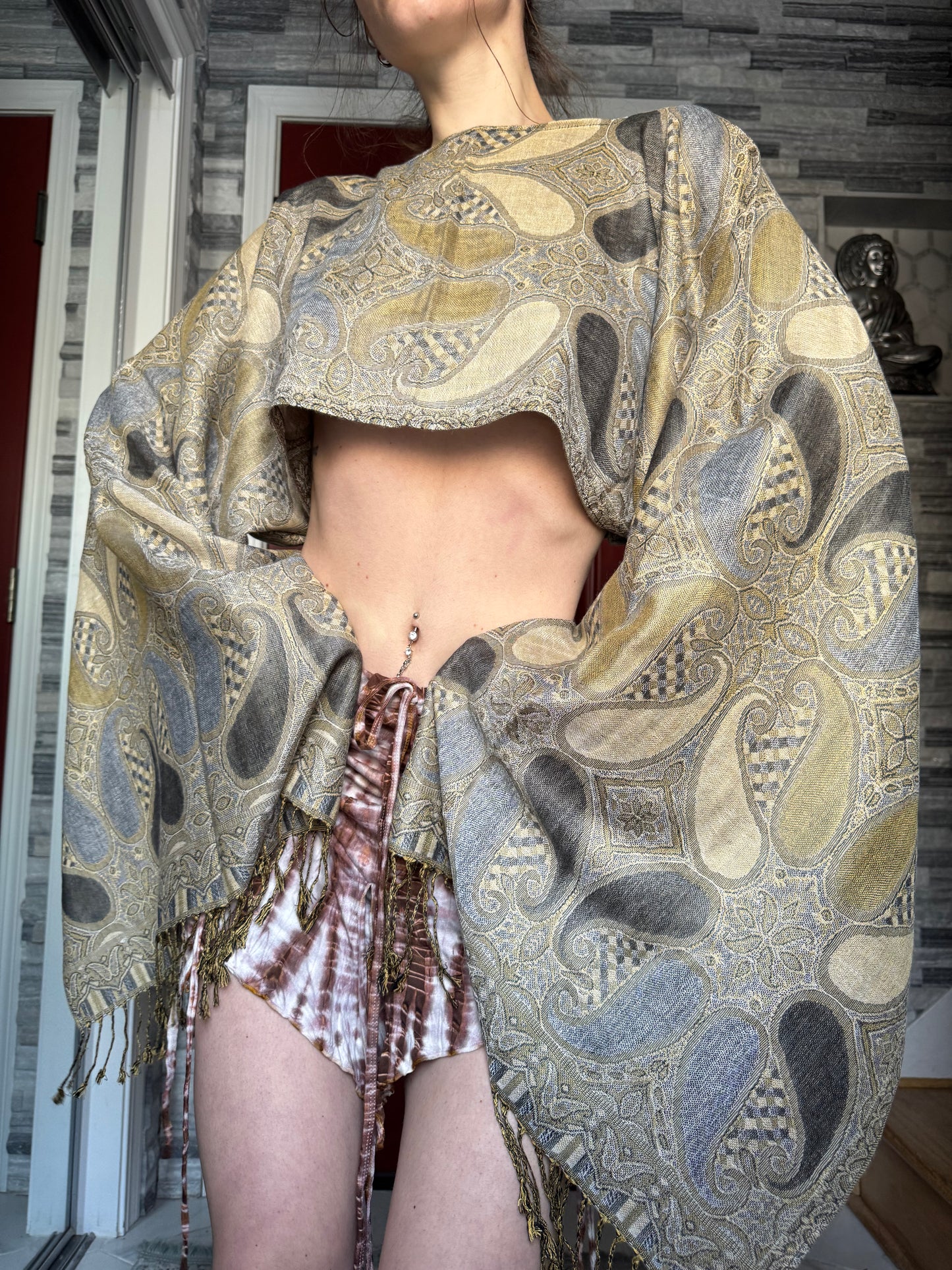 REWORKED PASHMINA TOP / SHAWL TOP