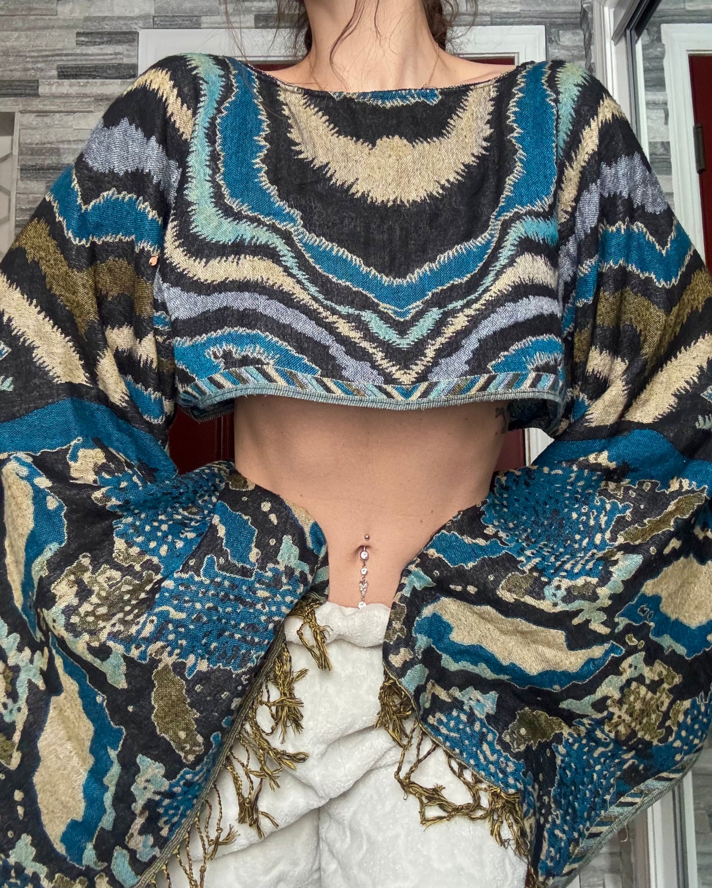 WAVY BABY REWORKED PASHMINA TOP