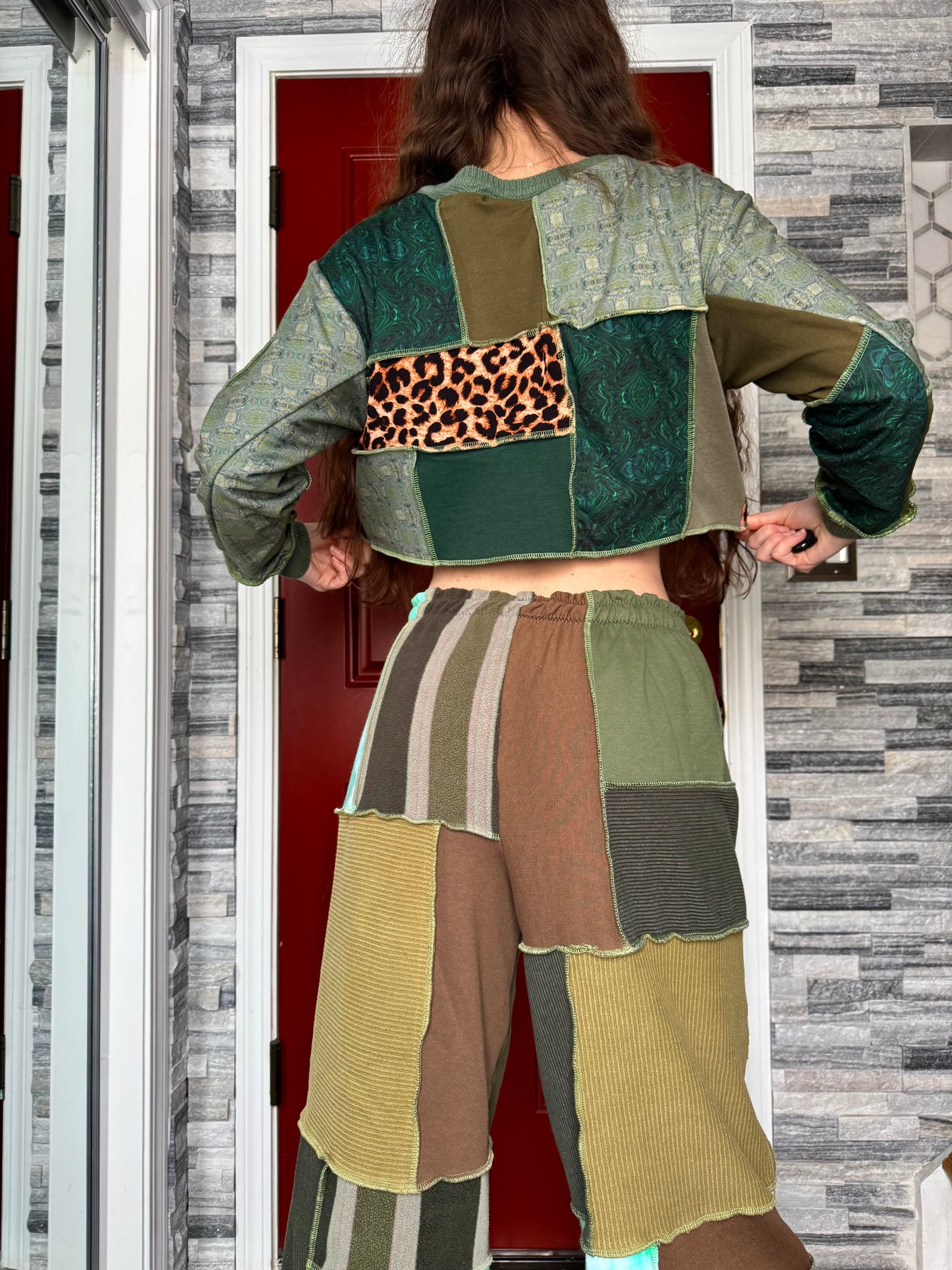 UPCYCLED PATCHWORK CROPPED CREWNECK