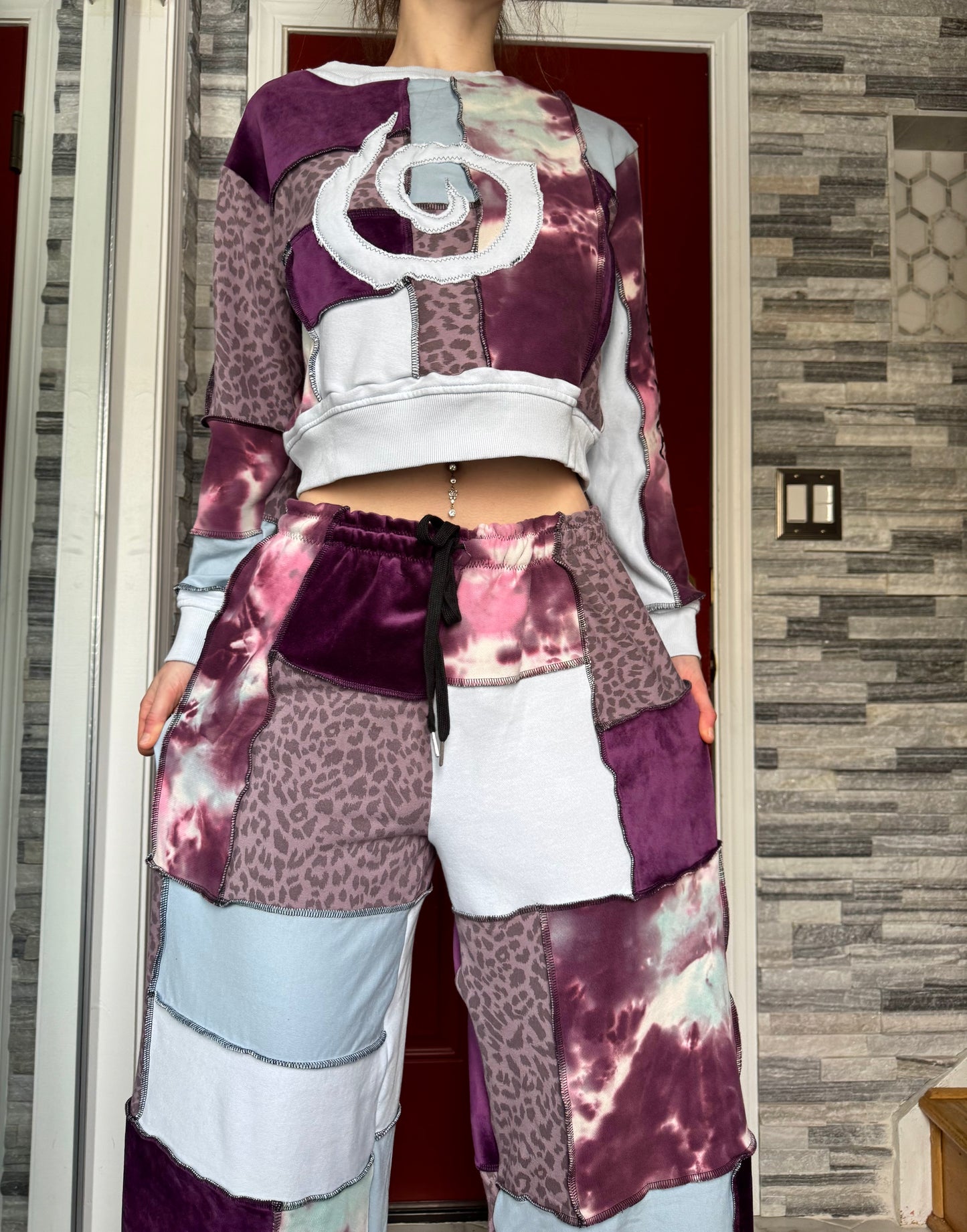 UPCYCLED SET - PATCHWORK CROP CREWNECK & PANTS SET