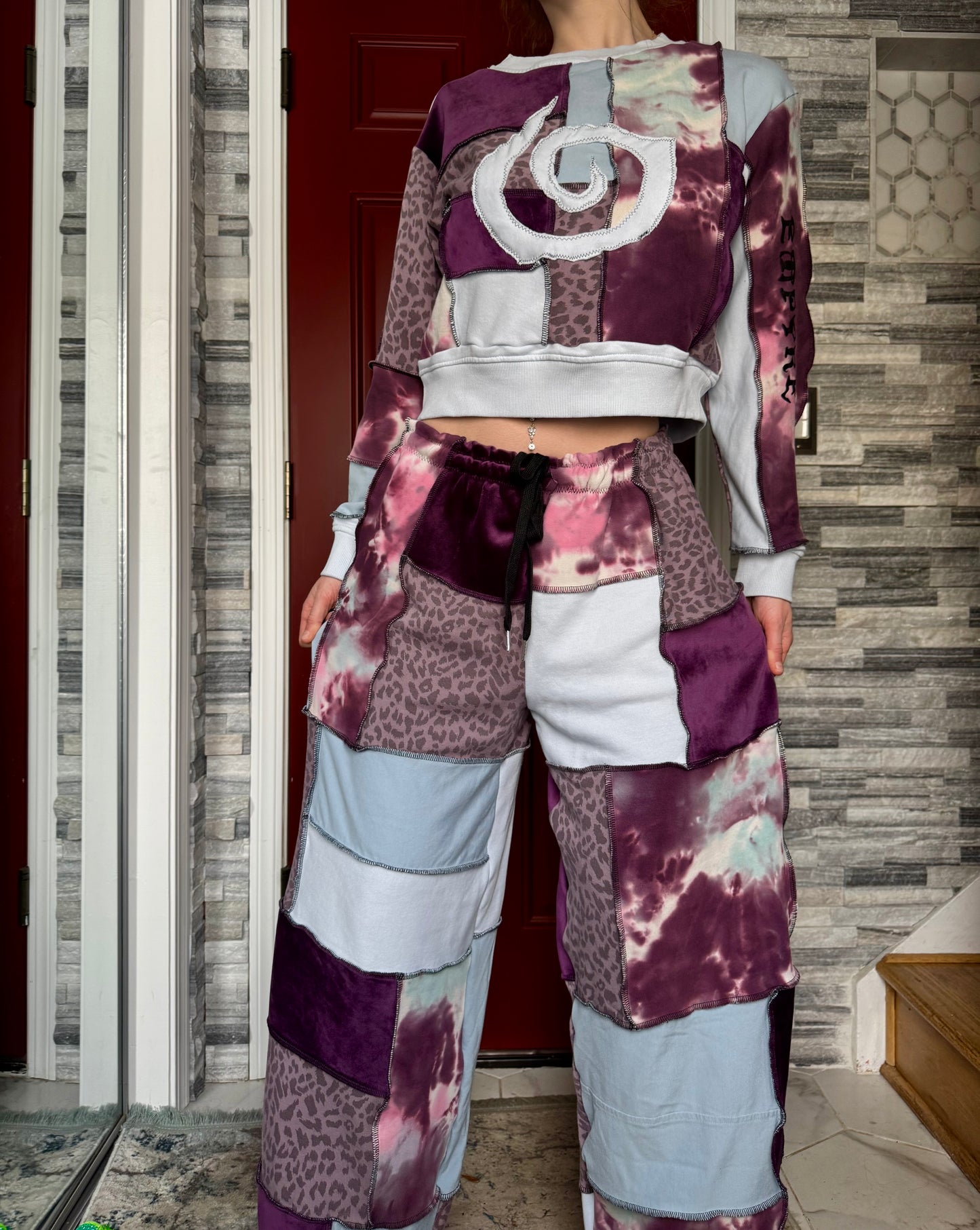 UPCYCLED SET - PATCHWORK CROP CREWNECK & PANTS SET