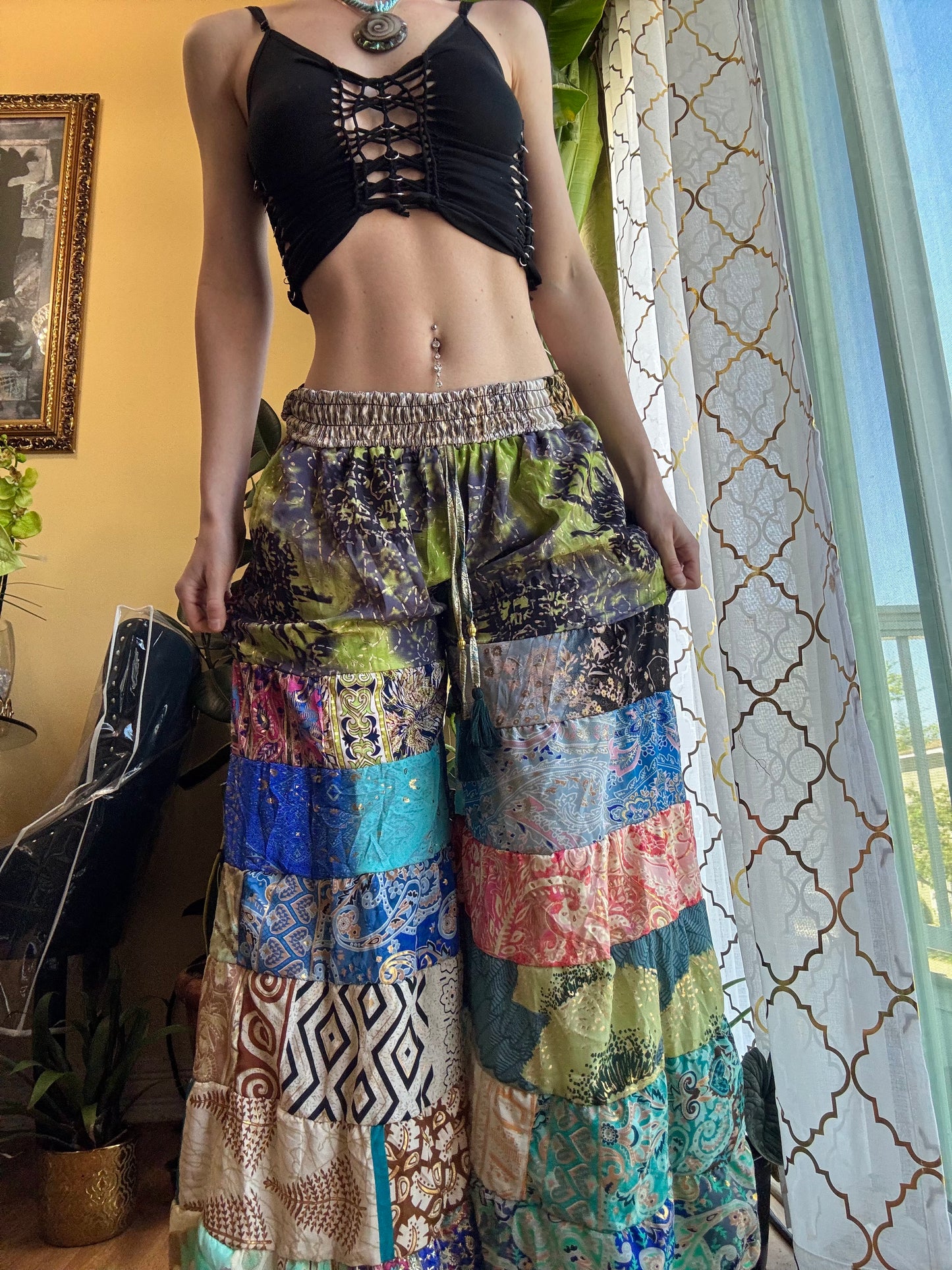 DART FROG FUNKY WIDE LEG BOHO PANTS