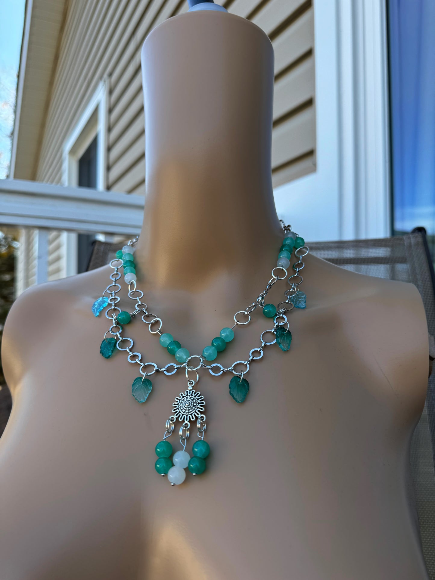 CHANDELIER NECKLACE